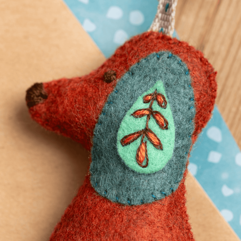 Folk Embroidered Dog Felt Craft Mini Kit