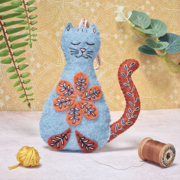 Cat Glasses Case Embroidery Kit – Hobby House Needleworks